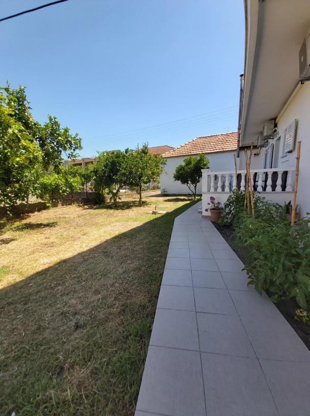 Konstantinos Apartments Ammoudia Luaran gambar